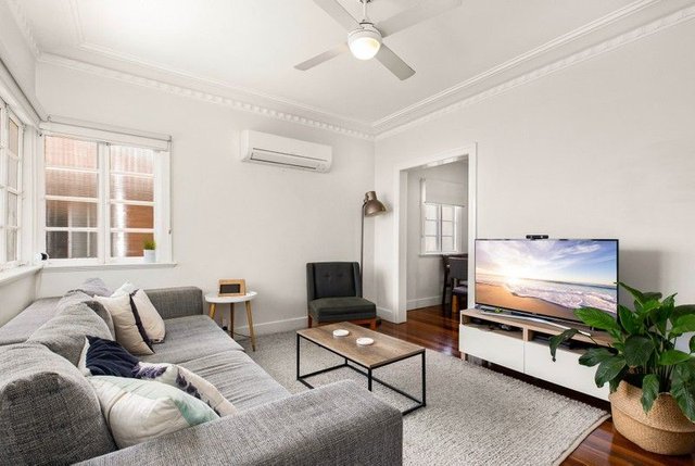 48 Wills  Street, QLD 4151