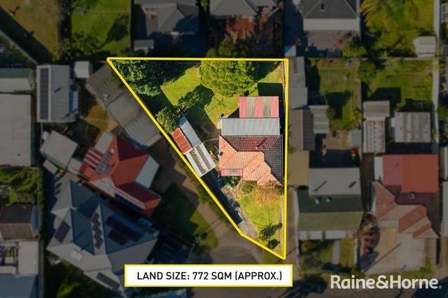 11 Birchgrove Avenue, NSW 2166