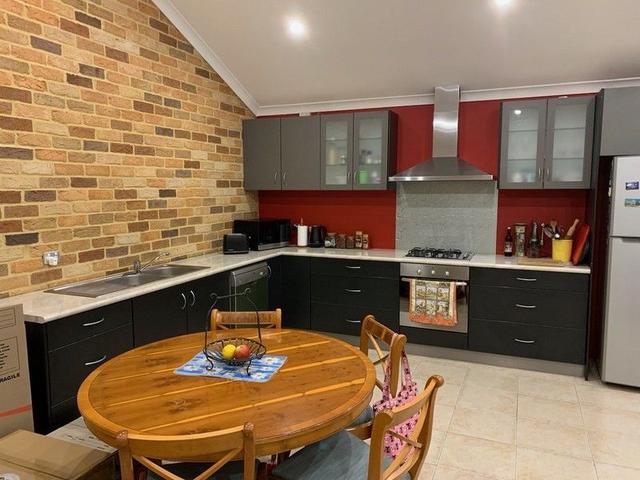 10A Jutland Rise, WA 6027