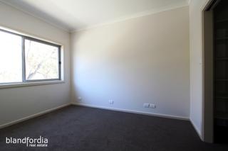Bedroom 1 (2014-04-28)
