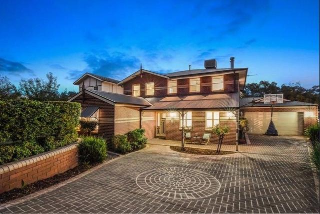 11 Normanton Place, VIC 3806