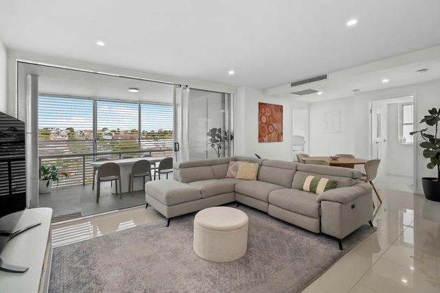 405/100 Holdsworth Street, QLD 4151