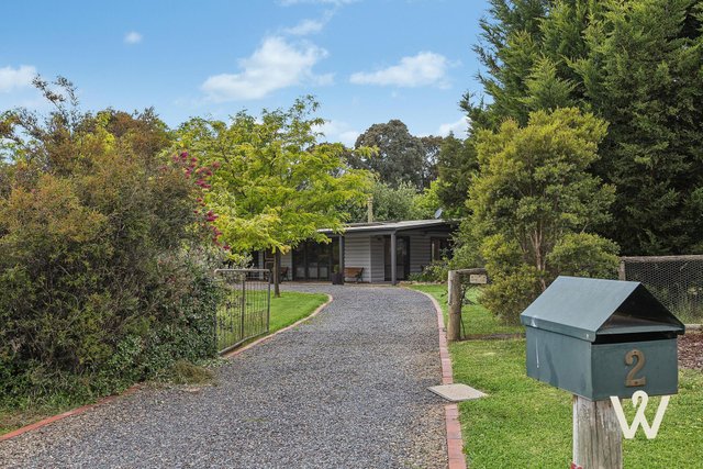 2 Vallance Drive, NSW 2582