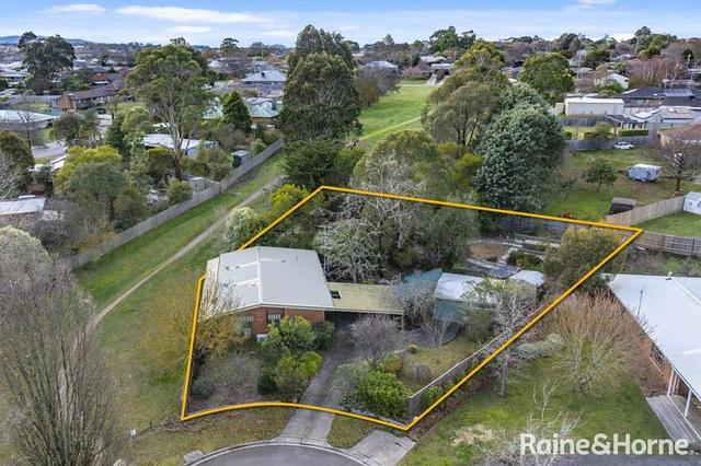 6 Curtis Court, VIC 3437