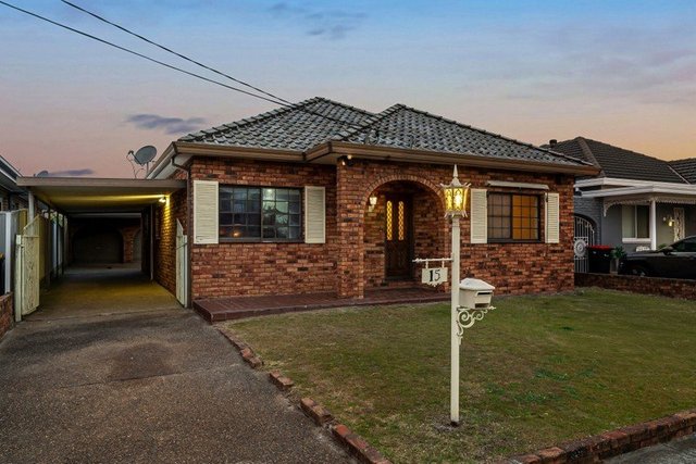 15 Mutch Avenue, NSW 2216