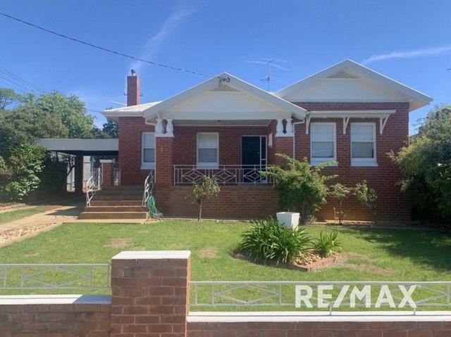 2 Jarick Street, NSW 2650