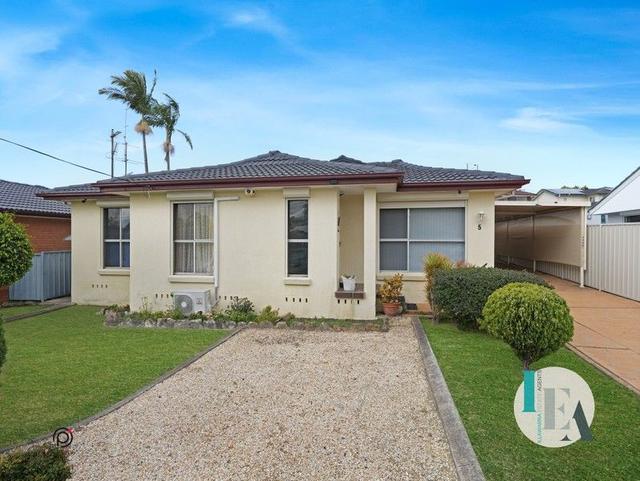 5 Bourke Avenue, NSW 2528