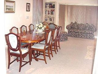 Dining (2003-09-20)