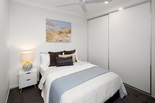 2/18 Ruby Rd, QLD 4053