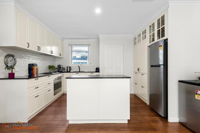 3 McLean Place, ACT 2605