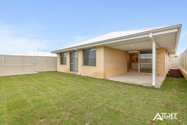 49 Moncrieff Parade, WA 6174