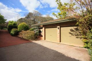 Garage & driveway