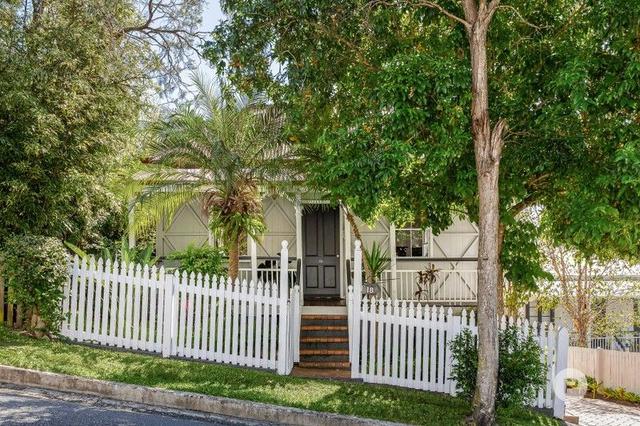 18 Pleasant Street, QLD 4059