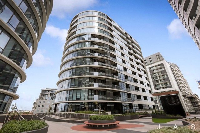 910/2 Hallenstein Street, VIC 3011