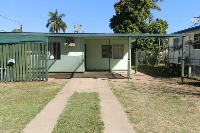 2/40 Old Airport Drive, QLD 4720