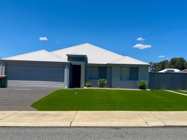 65 McLaren Avenue, WA 6164