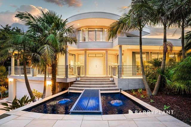 1 Hillside Court, VIC 3156