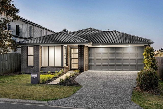 7 Mount Roberts Street, QLD 4125