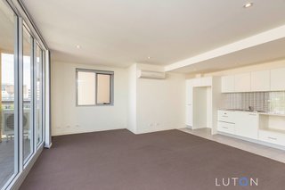 Living/Kitchen
