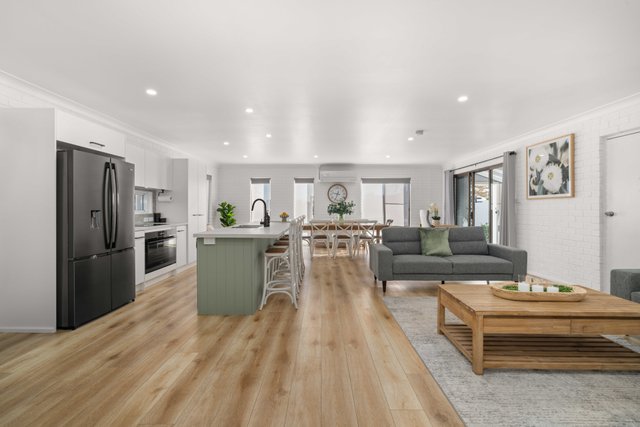 64 Ellmoos Avenue, NSW 2540