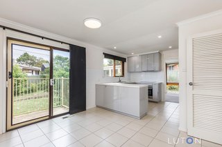 Meals to Kitchen
