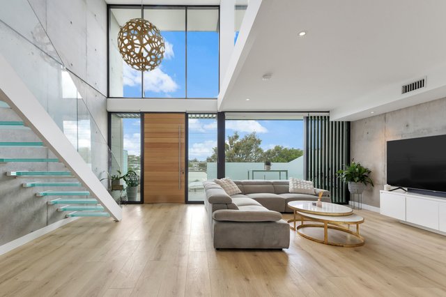 2/3 Ghersi Avenue, NSW 2260