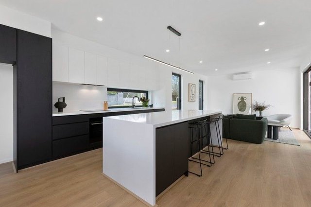 33 Davey Street, VIC 3195