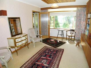 Family room (2004-02-20)