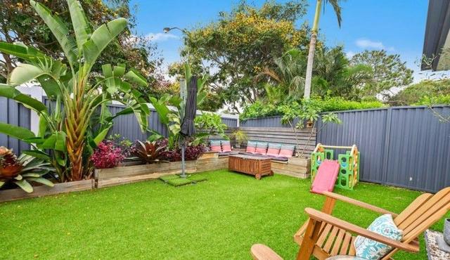 1/9 Peacock Place, QLD 4220