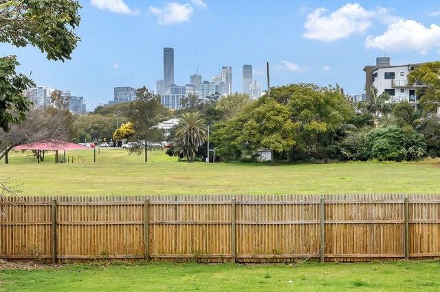 49 Cartwright Street, QLD 4030