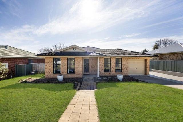11 Flirtation Avenue, NSW 2850