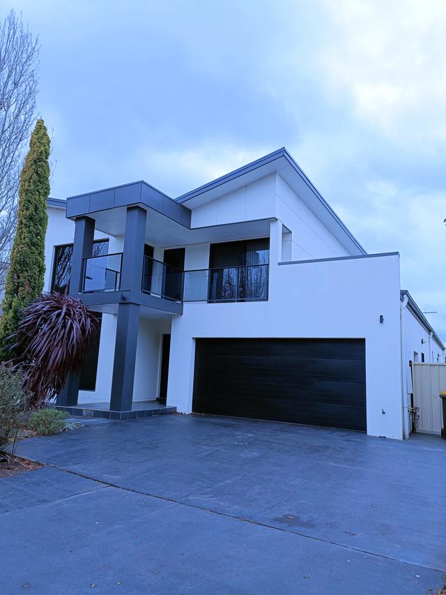 4 Ballantyne Crescent, ACT 2913