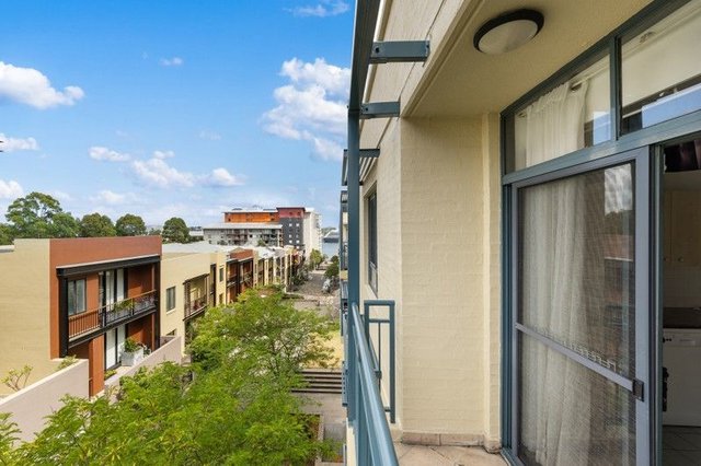 Level3/80 John Street, NSW 2009