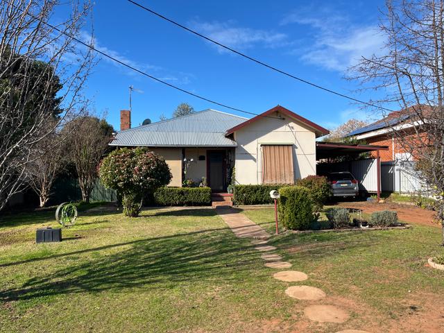 103 Mirrool Street, NSW 2701