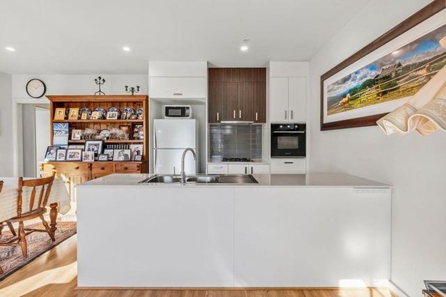 4/17 Colac Grove, VIC 3216