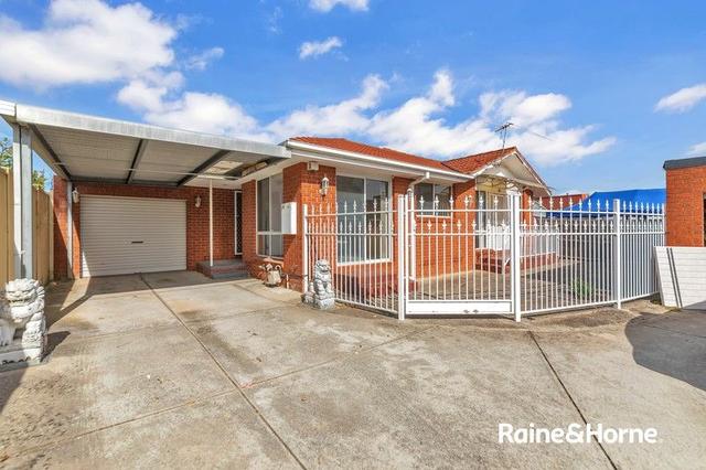 2/10 Young Street, VIC 3171