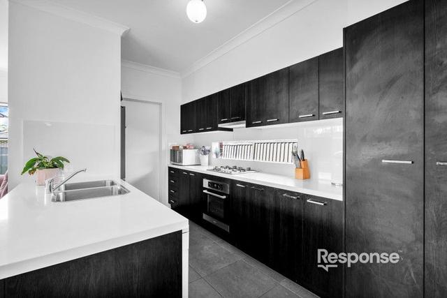 8 Foxall  Street, NSW 2765