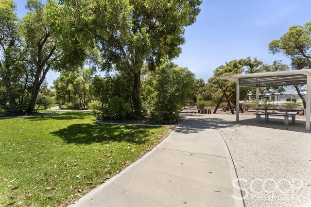 15 Hidcote Road, WA 6180