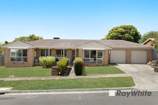 35 Clifton Way, VIC 3802