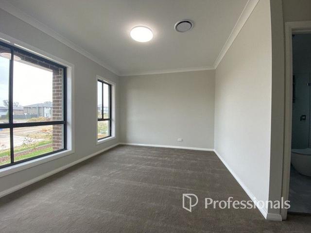 36 Vito Glade, NSW 2765