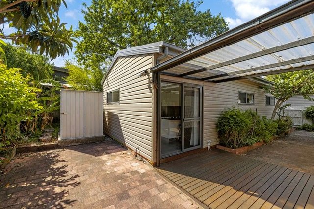 655a Warringah Road, NSW 2087