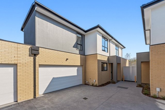 2/44 Nockolds Crescent, VIC 3174