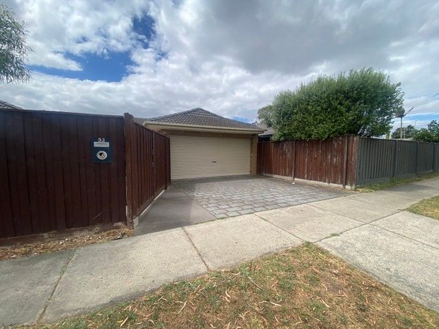 33 Camms Road, VIC 3977