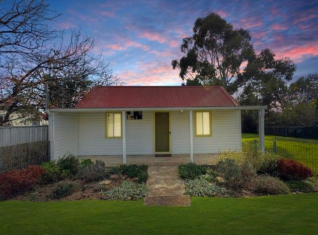 7 Stabback Street, NSW 2798