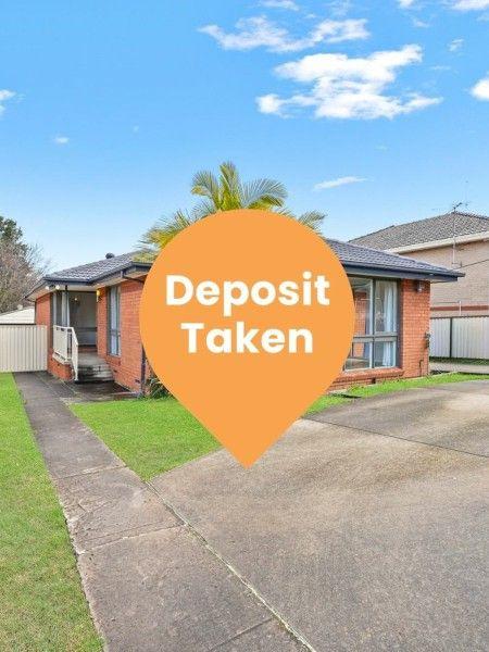 28 Hillview Parade, NSW 2170