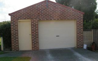 Garage (2008-04-03)