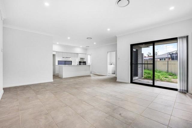 1/5 Grafton Place, NSW 2750