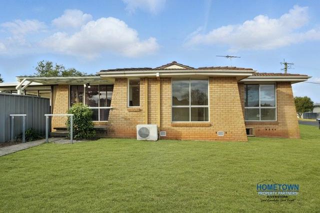 43 Douglas Street, NSW 2753