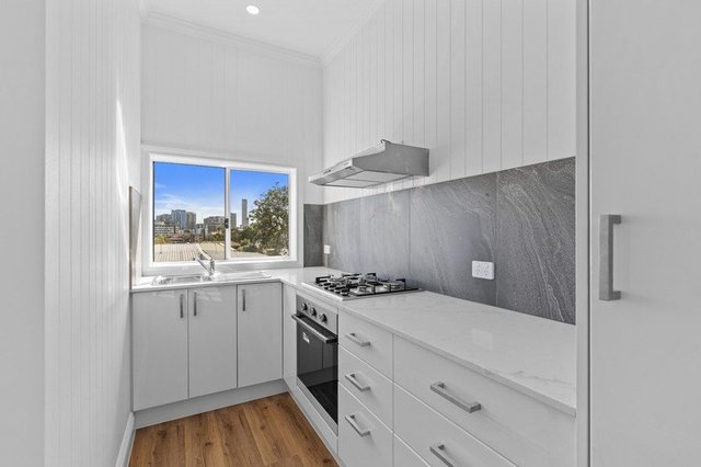 4/92 Dornoch Terrace, QLD 4101