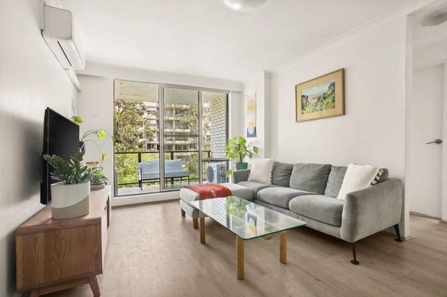 2B/39-41 Penkivil Street, NSW 2026